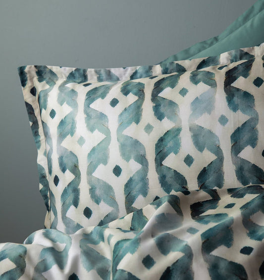 Sateen bedding set BATIQUE - HomeFashion