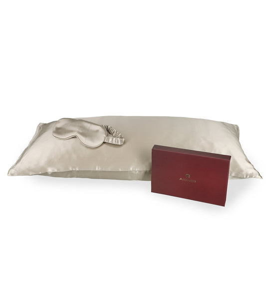 Silent Set of Mulberry silk pillowcase and sleep mask beige - HomeFashion