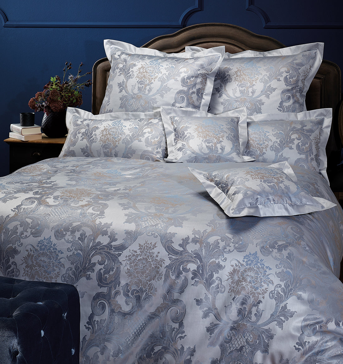 Maco-satin bed linen LOUIS XIV SILVER BLUE