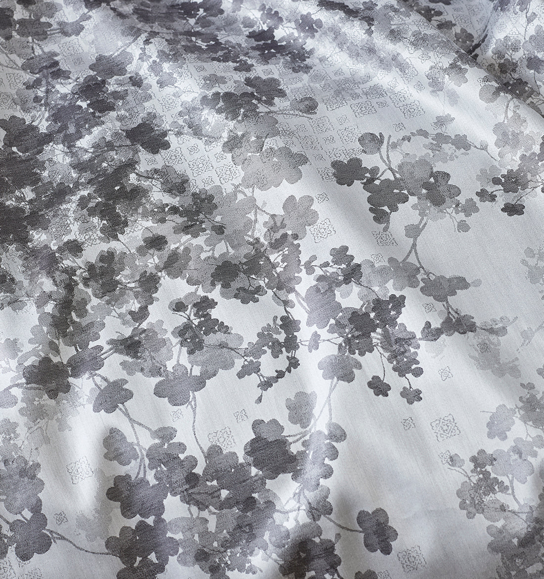 Maco-satin bed linen FLORA