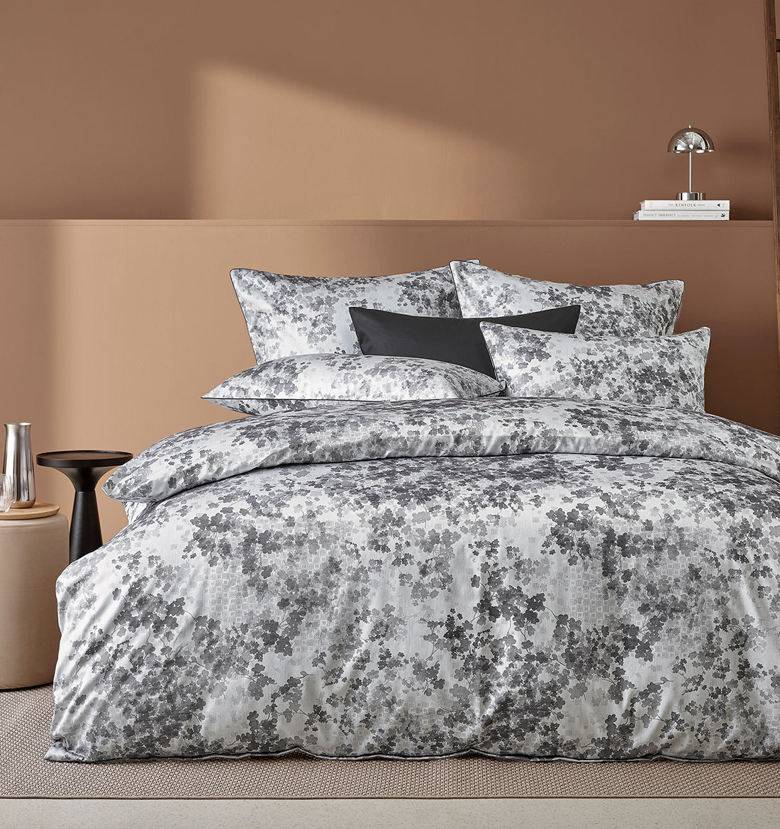 Maco-satin bed linen FLORA