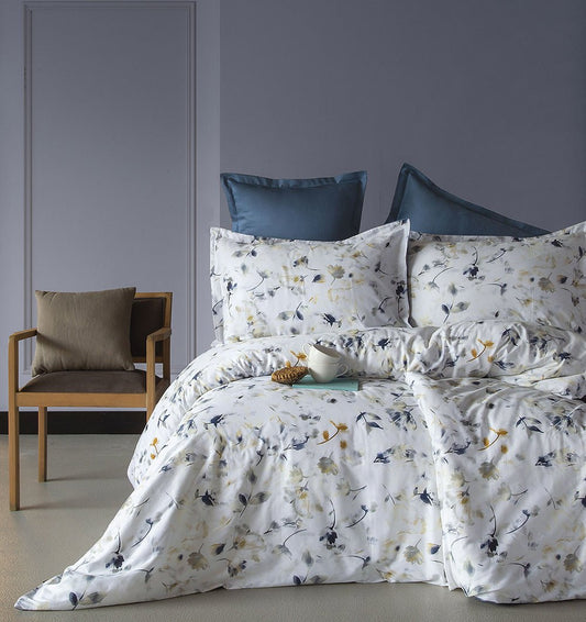 All - in - 1 Satin Duvet Cover Set CRECIA - HomeFashion