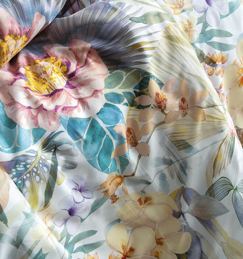 All - in - 1 Satin Duvet Cover Set LUVIA - HomeFashion