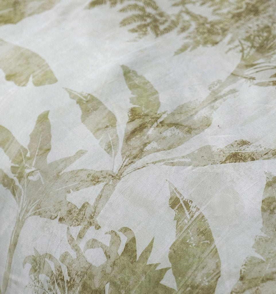 All - in - 1 Satin Duvet Cover Set OSHIETA - HomeFashion