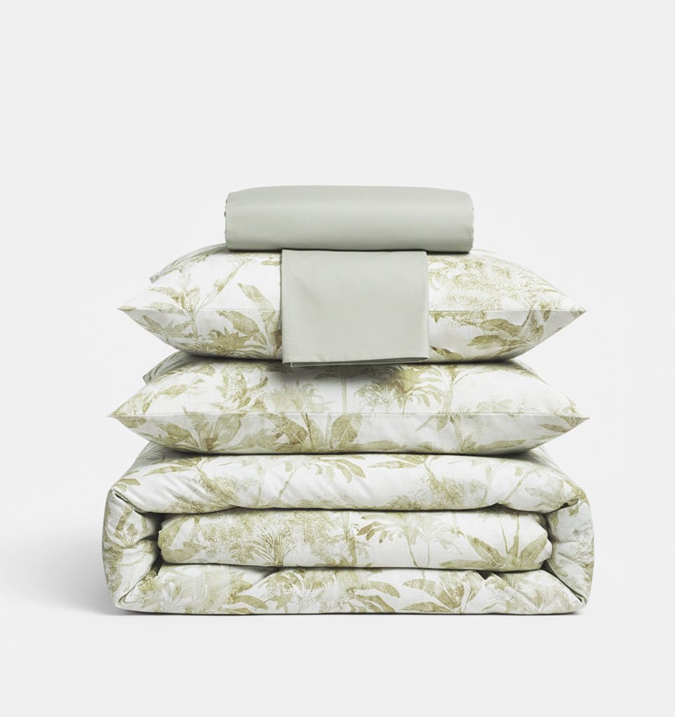 All - in - 1 Satin Duvet Cover Set OSHIETA - HomeFashion