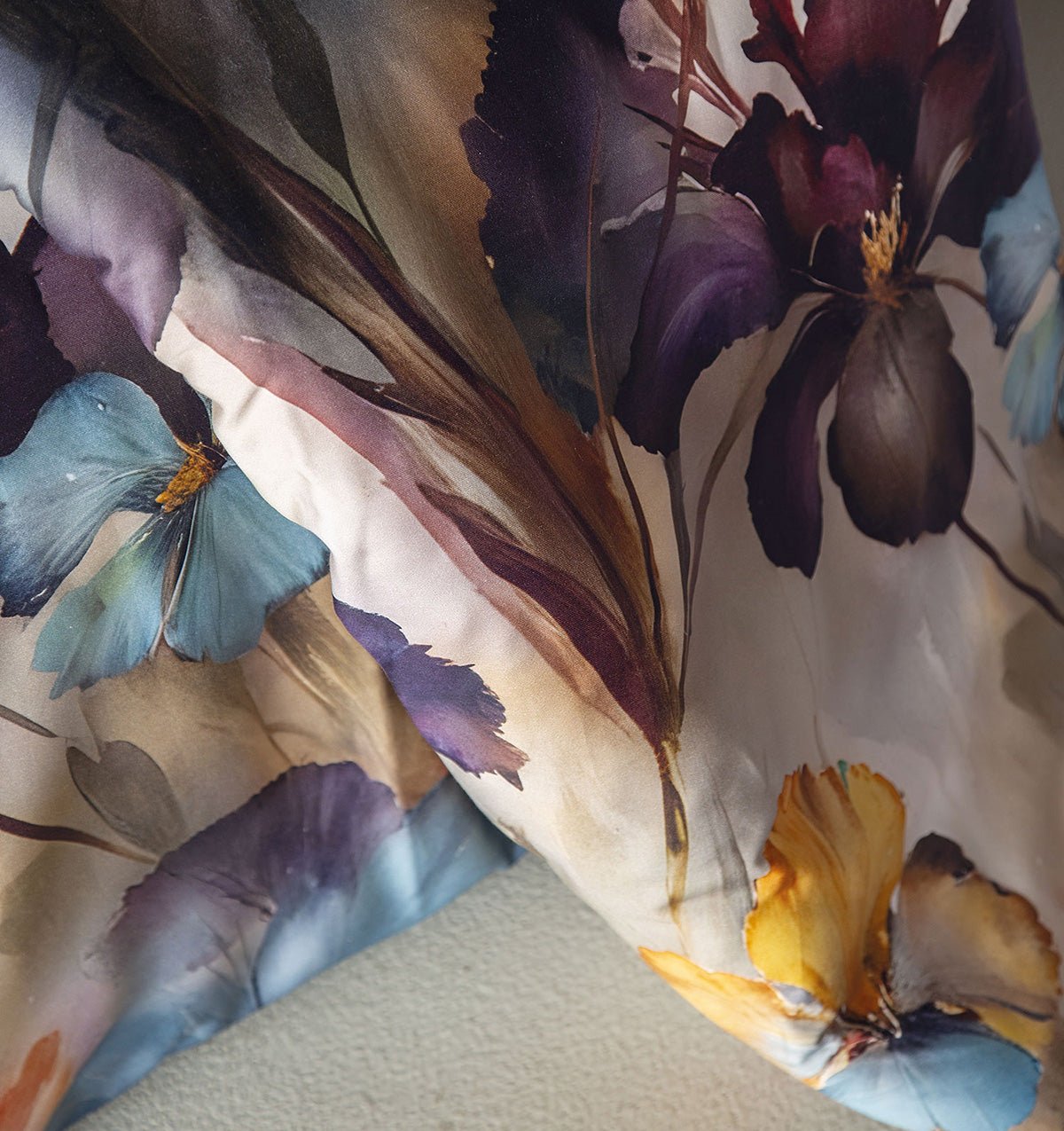 All - in - 1 Satin Duvet Cover Set VONNA - HomeFashion