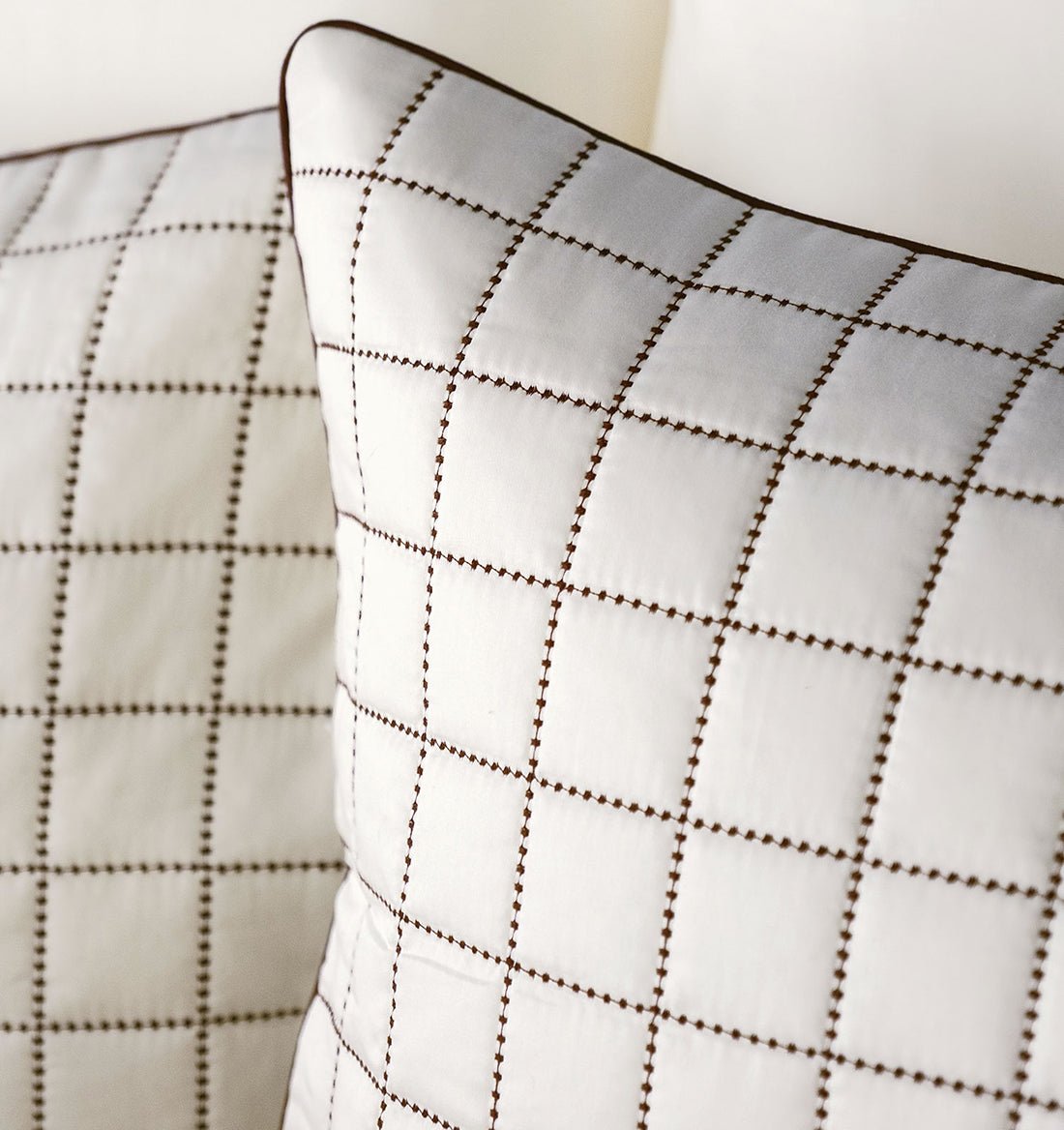 Bedspread BOLIGIA CREAM with pillowcases - HomeFashion