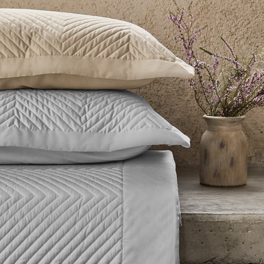 Bedspread ELOISE LATTE - HomeFashion