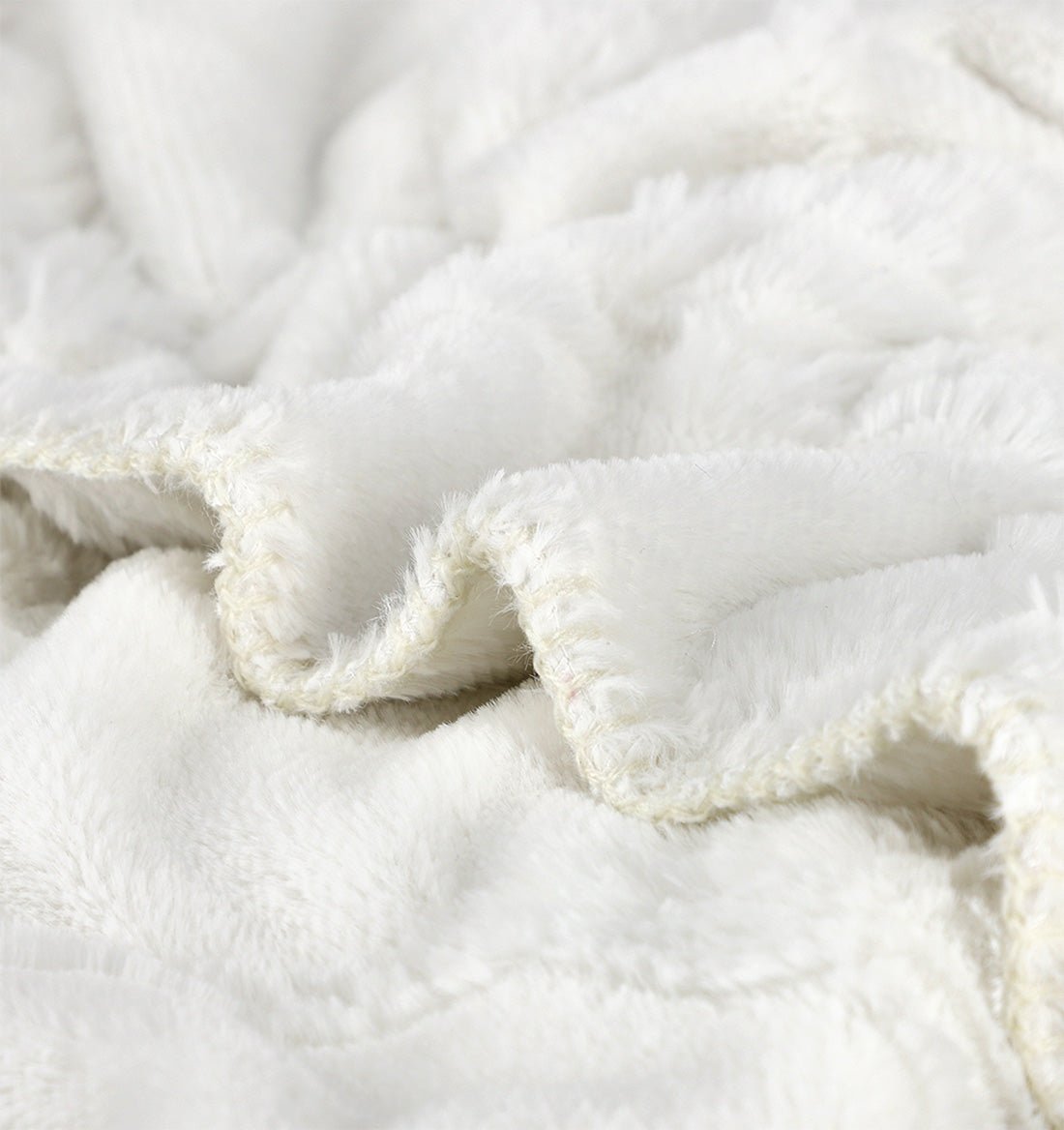 Fleece Plaid JOOP! SUBLIME WHITE - HomeFashion