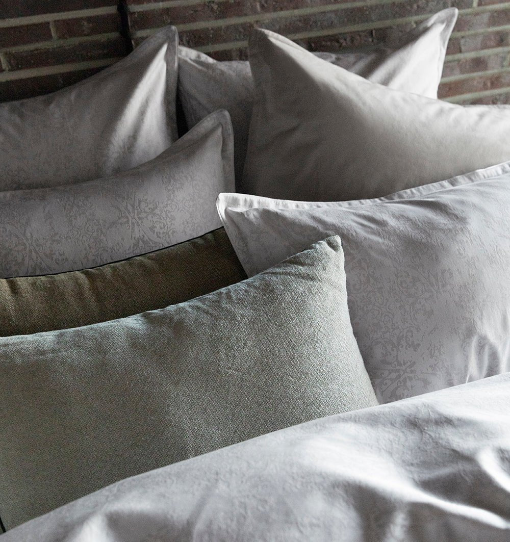 Jacquard satin pillowcase QUANTIQUE - HomeFashion