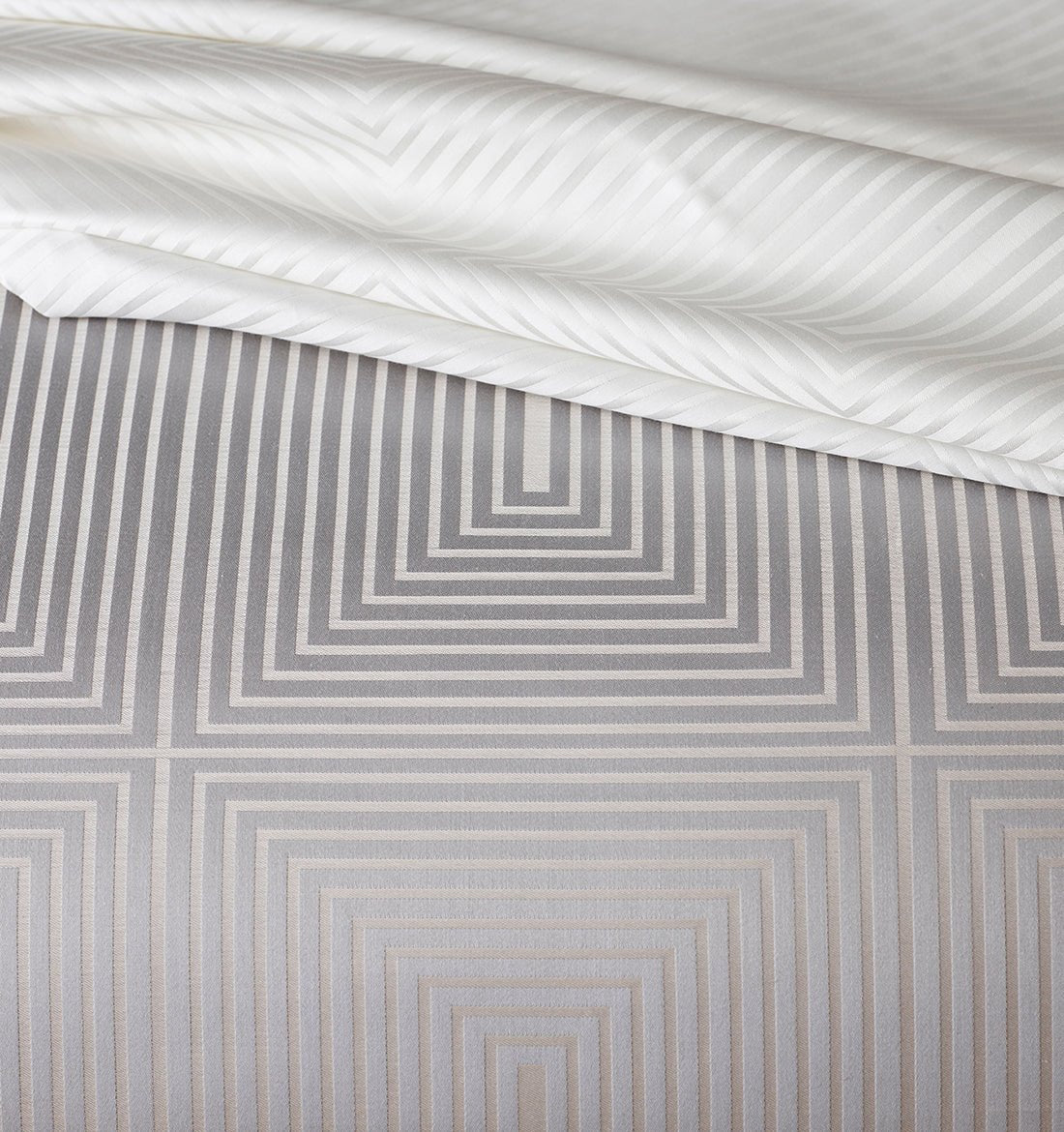 Maco-satin bed linen LACCIO WHITE - HomeFashion