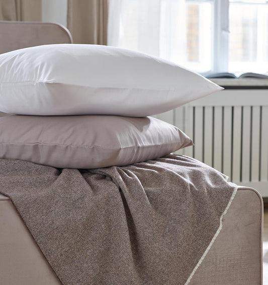 Mako-satiinist padjapüür - HomeFashion