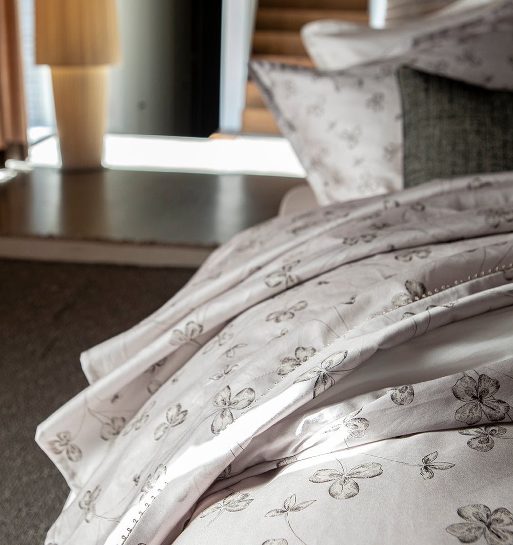 Premium satin duvet cover QUATRE FEUILLES - HomeFashion