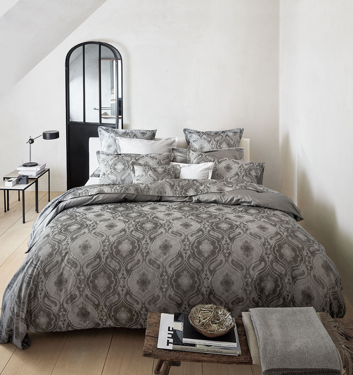 Premium satin duvet cover SHALIMAR GREY - HomeFashion
