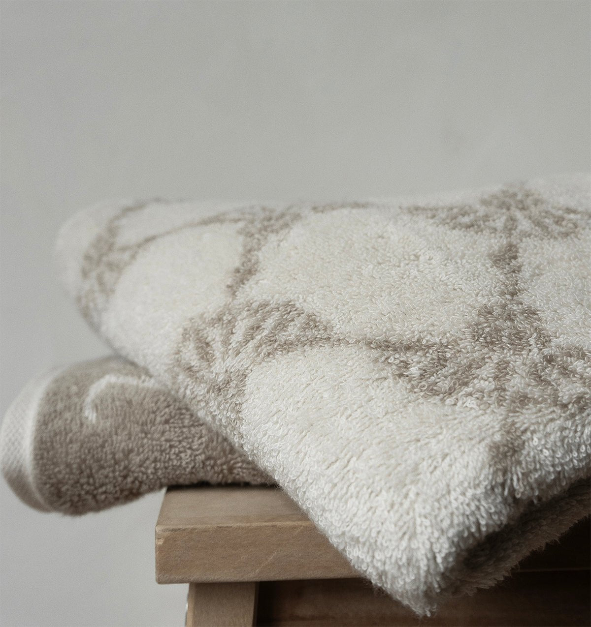 Towel JOOP! CORNFLOWER CREME - HomeFashion